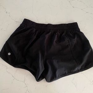 Lululemon Tracker Short 4”